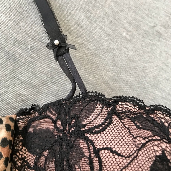 Leopard and Lace Bra - Picture 2 of 3